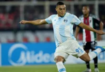 Carlos Vinícius perde 3 pênaltis, tem gol anulado, e Grêmio empata na Sul-Americana