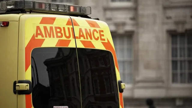 Polícia do Reino Unido indicia homem que esfaqueou dois judeus em Londres