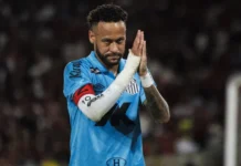 Neymar se despede da Vila antes da convocação de Ancelotti