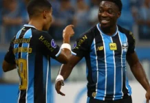 Flamengo encara o Grêmio para seguir na cola do Palmeiras no Brasileirão