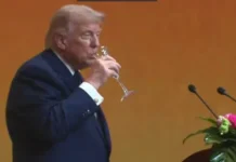 Viralizou: Trump faz careta ao beber champanhe oferecido por Xi Jinping