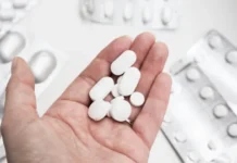 Anvisa suspende lotes de medicamentos para controle de pressão e para câncer; entenda