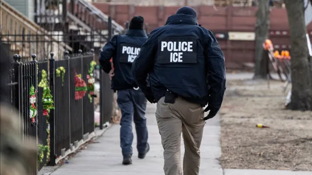 Taxa de mortalidade em centros de detenção do ICE mais que dobra sob Trump
