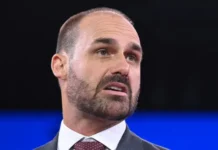 Eduardo Bolsonaro defende ruptura entre PL e Novo após nova fala de Zema sobre Flávio e Vorcaro
