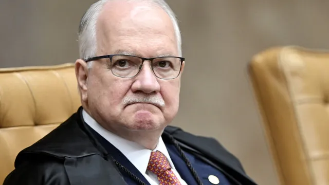 Fachin decide que Mendonça, e não Moraes, relatará caso do filme 'Dark Horse' no STF
