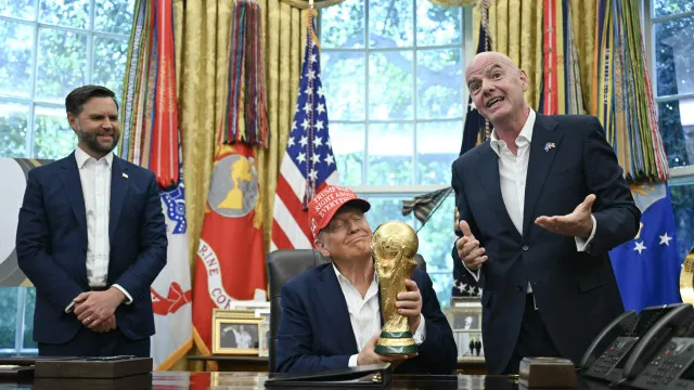 Trump esnoba Copa do Mundo nos EUA e é alvo de críticas