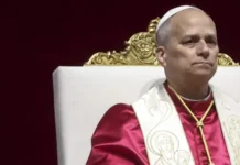 Grupo ultratradicionalista desafia papa e reabre risco de cisma na Igreja Católica