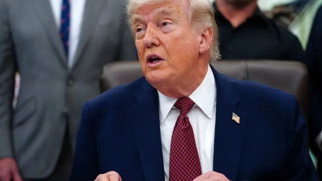 Trump diz que não há acordo porque o Irã é "forte" e "orgulhoso"