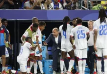 Nova regra da Fifa elimina cinco seleções antes da última rodada