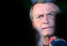 Moraes prorroga prisão domiciliar de Bolsonaro