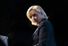 Marine Le Pen poderá concorrer à Presidência, mas com tornozeleira, decide Justiça na França