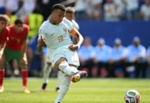 França vence Marrocos e é a primeira semi-finalista da Copa do Mundo