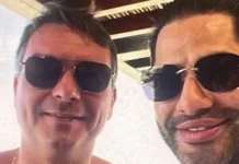 Foto com ‘capanga de Vorcaro’ cria “problemão” para Flávio Bolsonaro